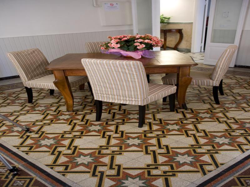 Hotel Europa Levanto Bagian luar foto