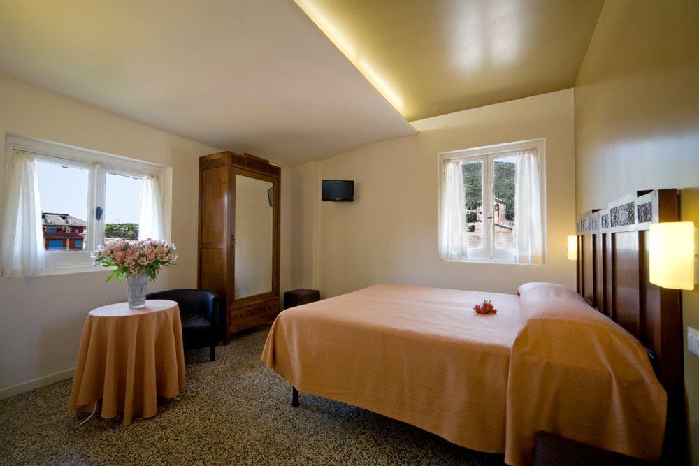 Hotel Europa Levanto Bagian luar foto